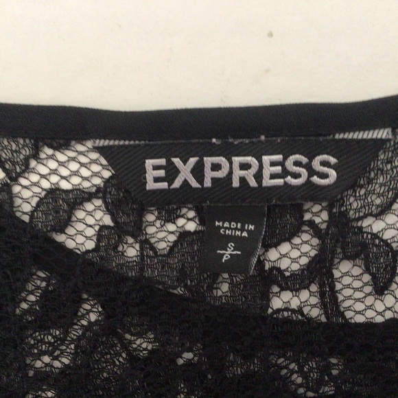 EXPRESS HOT PINK LACE TOP SMALL - Picture 11 of 11